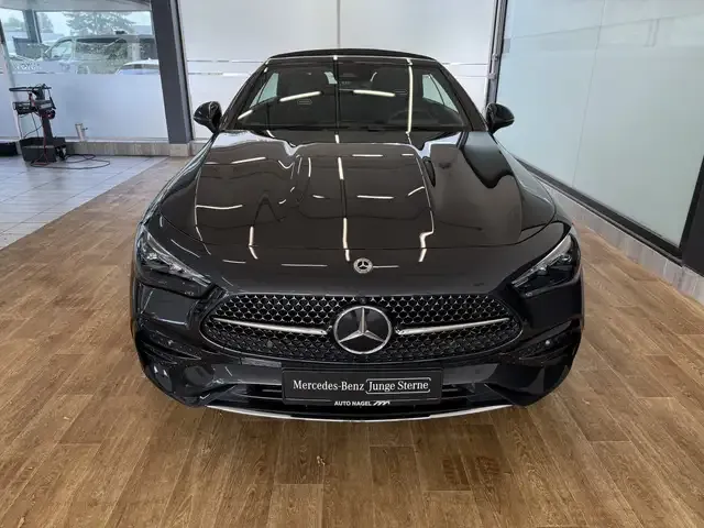 Mercedes-Benz CLE 200
