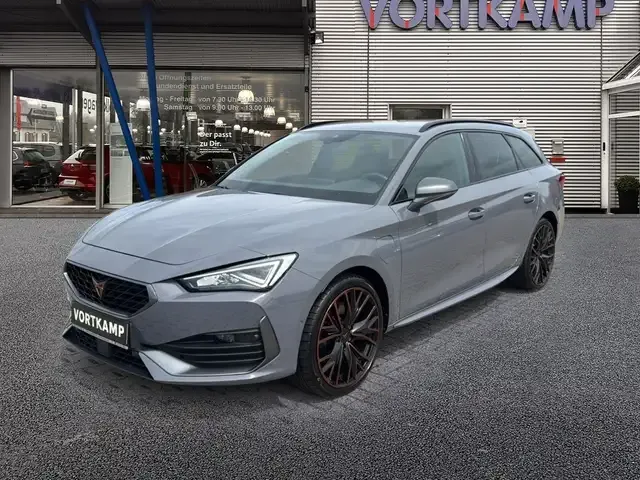CUPRA Leon
