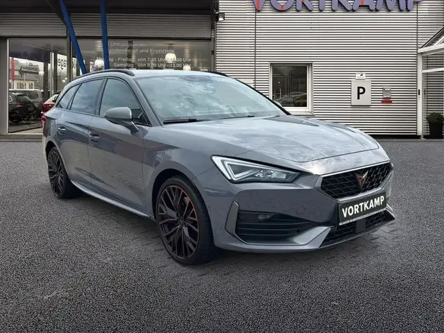 CUPRA Leon