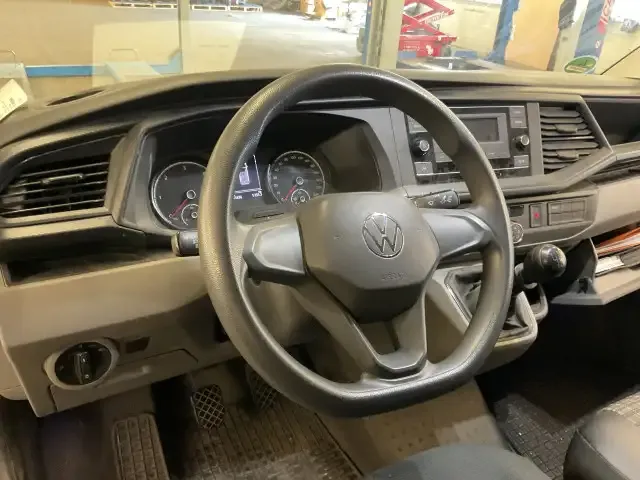 Volkswagen T6.1 Transporter