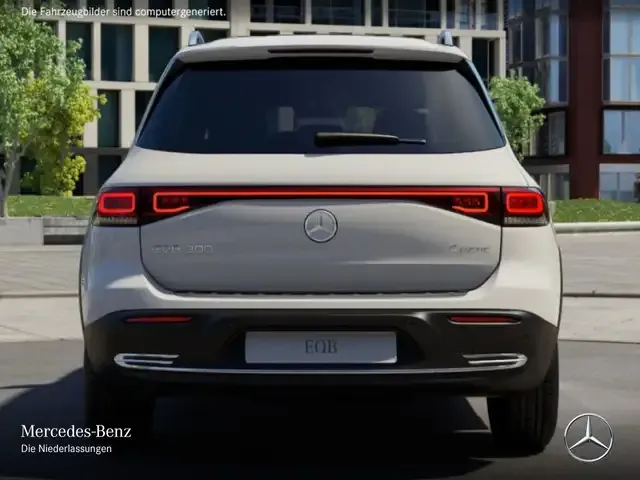 Mercedes-Benz EQB 300