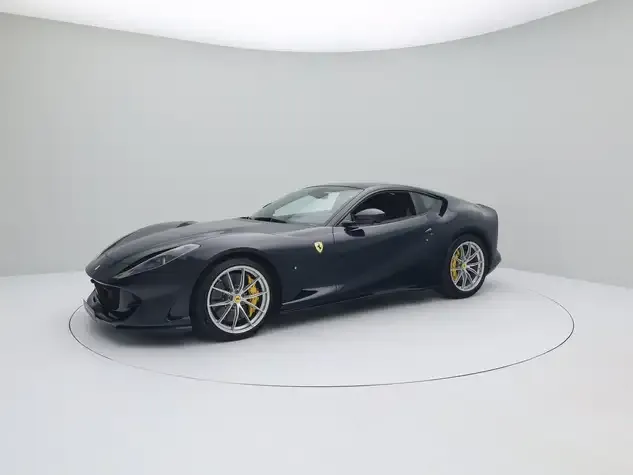 Ferrari 812