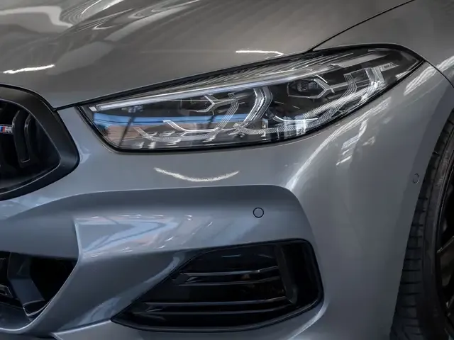 BMW 850