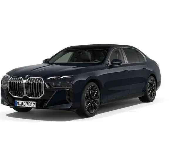 BMW 740