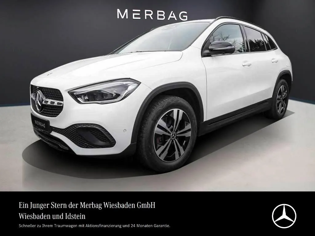 Mercedes-Benz GLA 250