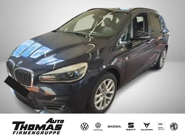 BMW 225