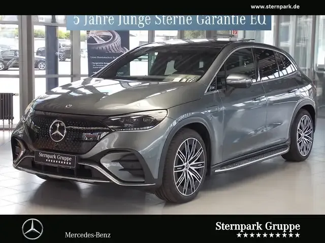 Mercedes-Benz EQE SUV