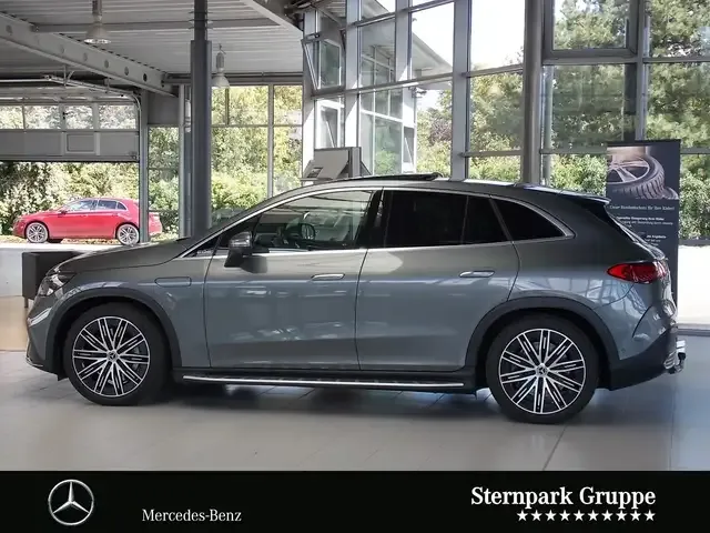 Mercedes-Benz EQE SUV