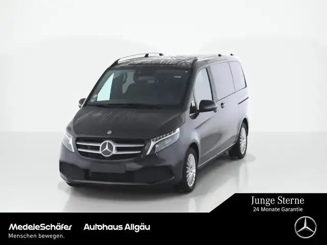 Mercedes-Benz V 220