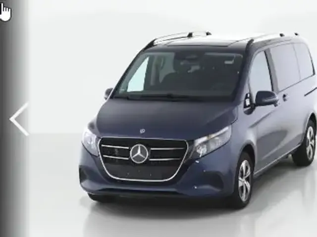 Mercedes-Benz V 220