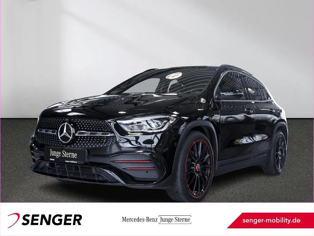 Mercedes-Benz GLA 200