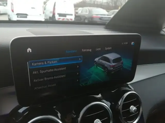 Mercedes-Benz GLC 200