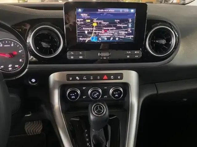 Mercedes-Benz T-Class