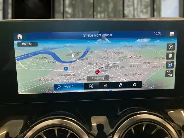 Mercedes-Benz EQA 300