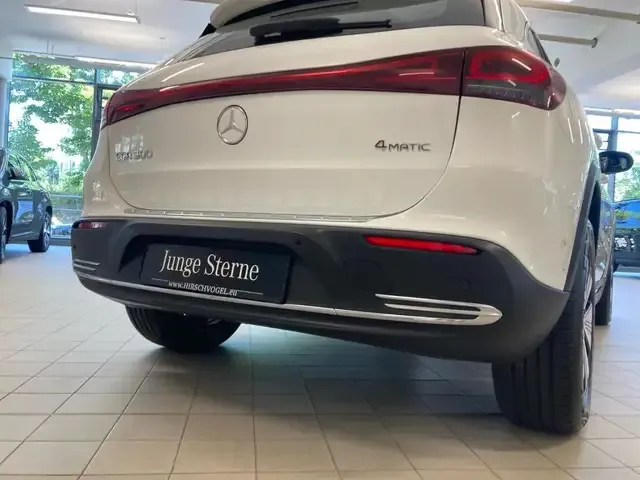 Mercedes-Benz EQA 300