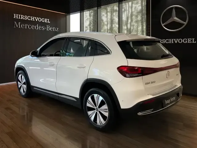 Mercedes-Benz EQA 300