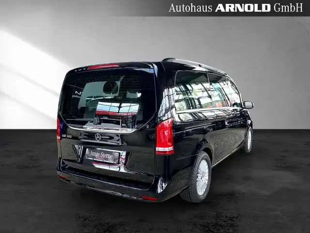 Mercedes-Benz EQV 300