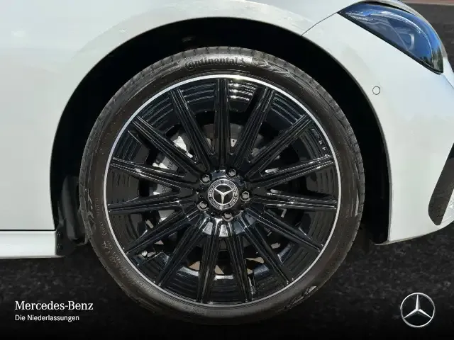 Mercedes-Benz CLE 200