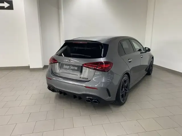 Mercedes-Benz A 45 AMG