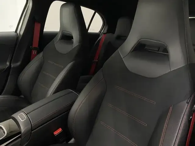 Mercedes-Benz A 45 AMG