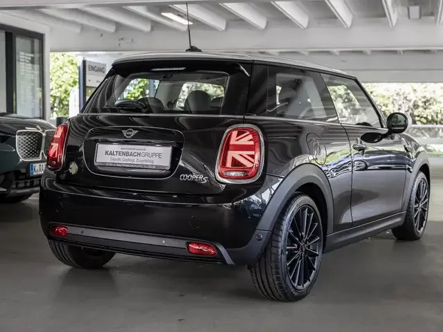 MINI Cooper SE