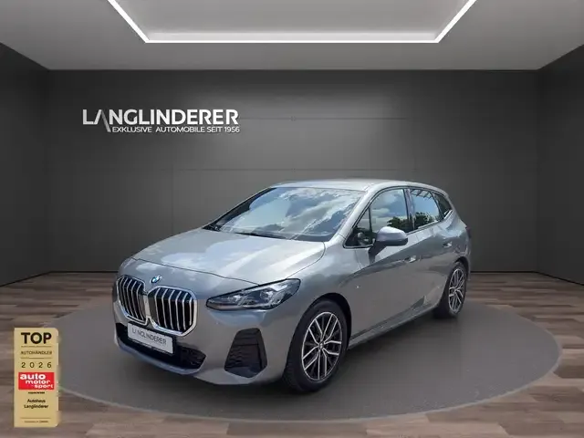 BMW 220