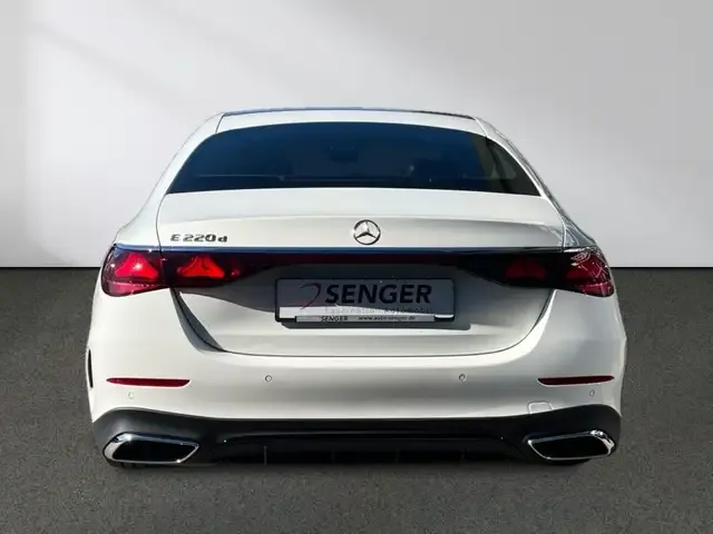 Mercedes-Benz E 220