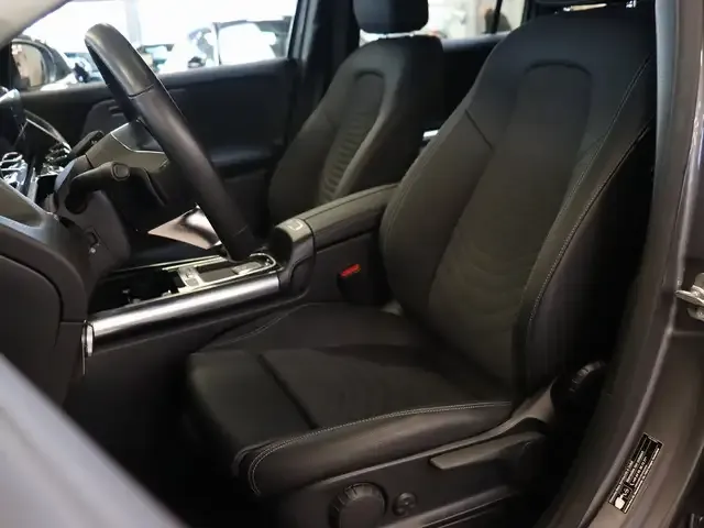 Mercedes-Benz GLA 180