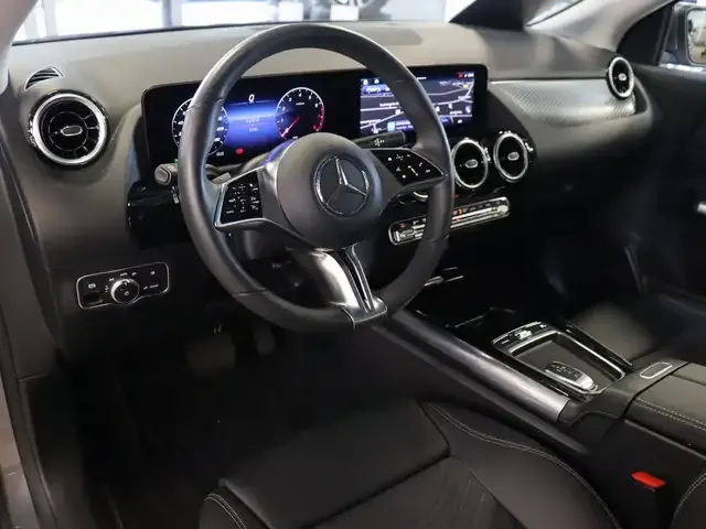 Mercedes-Benz GLA 180