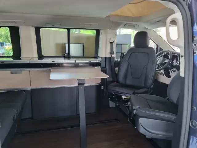 Mercedes-Benz Marco Polo