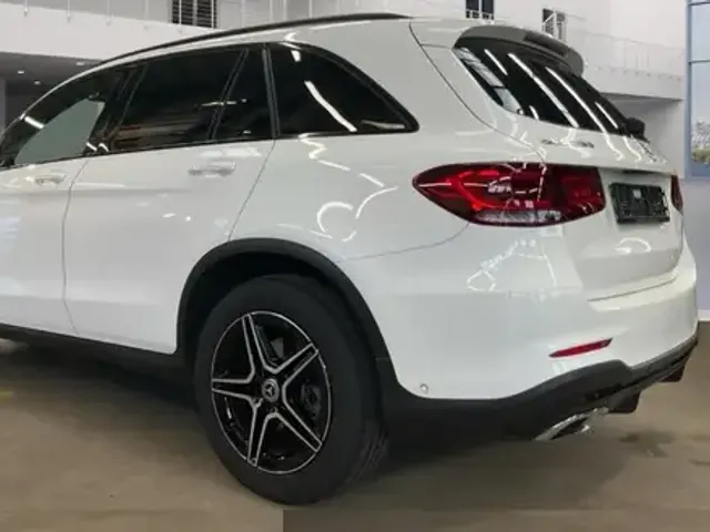 Mercedes-Benz GLC 200