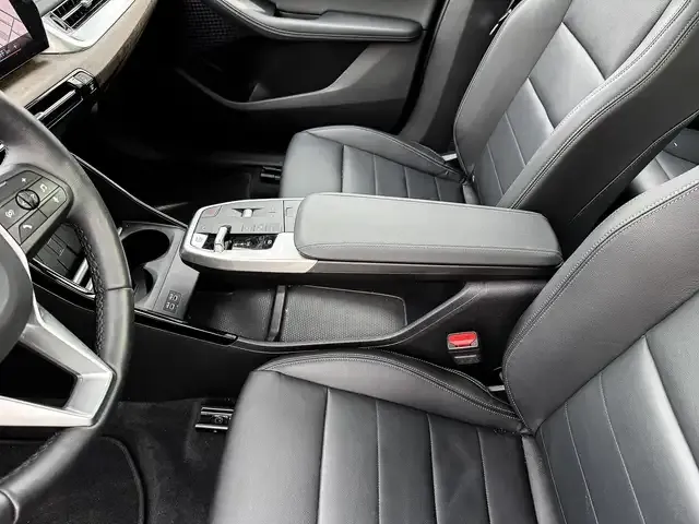 BMW 230