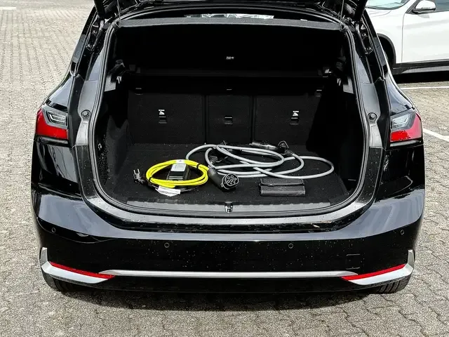 BMW 230