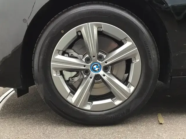 BMW 230