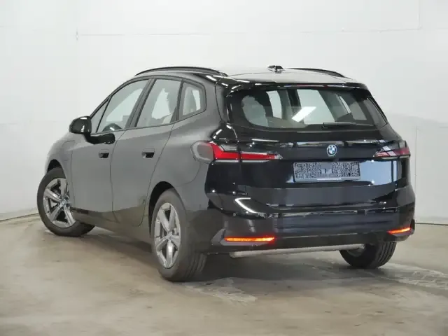 BMW 230