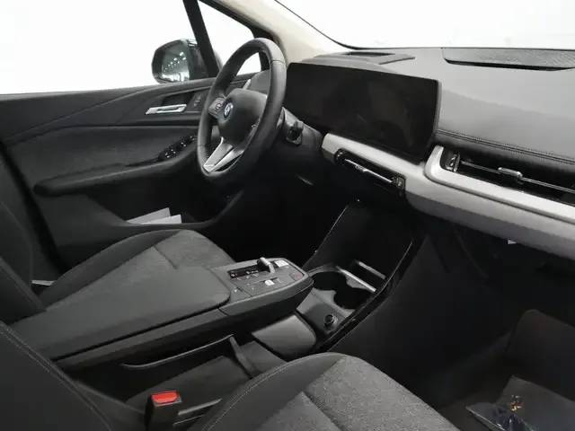 BMW 230