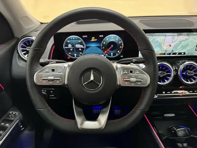 Mercedes-Benz GLB 250