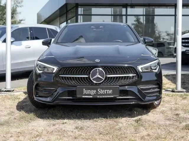 Mercedes-Benz CLA 250