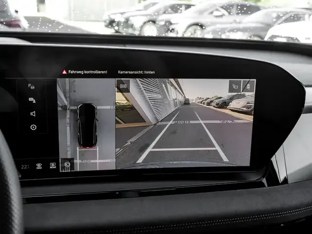 Audi SQ6