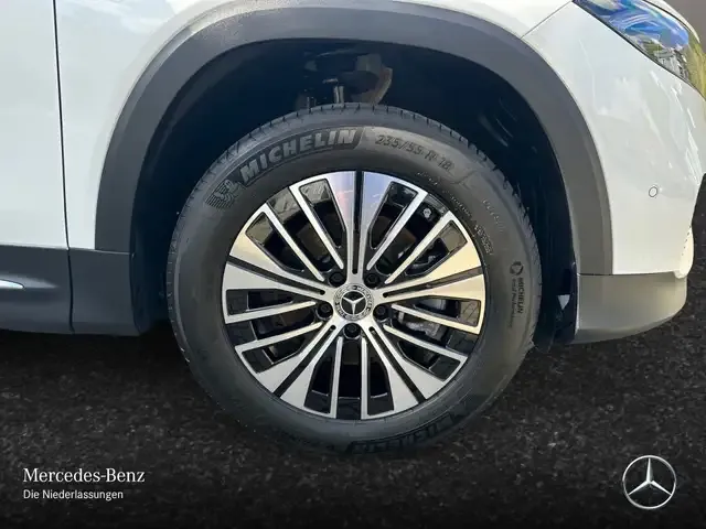 Mercedes-Benz EQB 300
