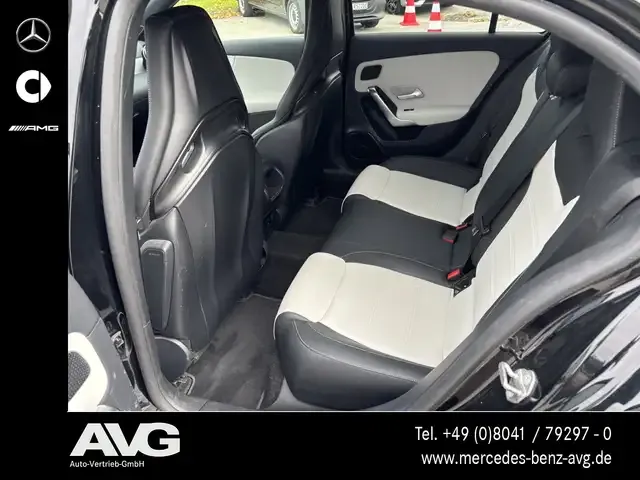 Mercedes-Benz A 45 AMG