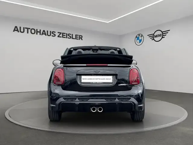 MINI John Cooper Works Cabrio