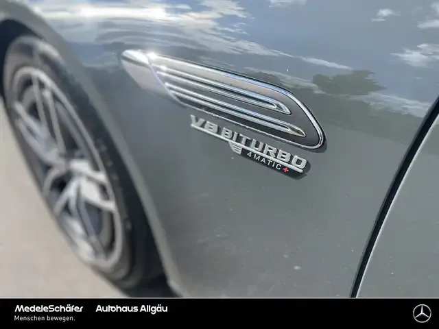 Mercedes-Benz SL 63 AMG