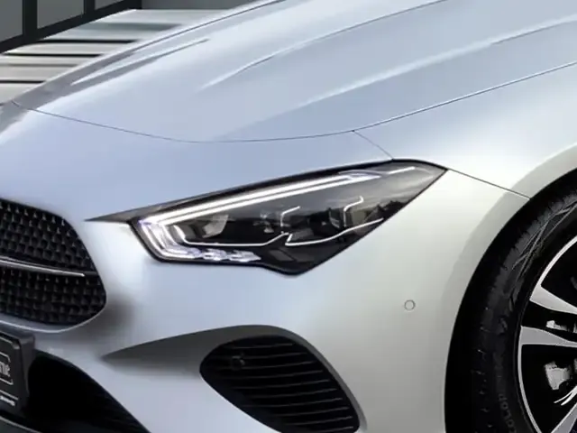 Mercedes-Benz CLA 180