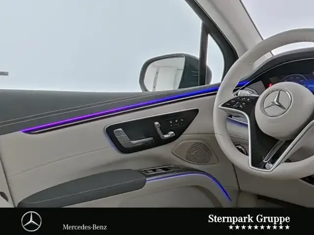 Mercedes-Benz EQS SUV