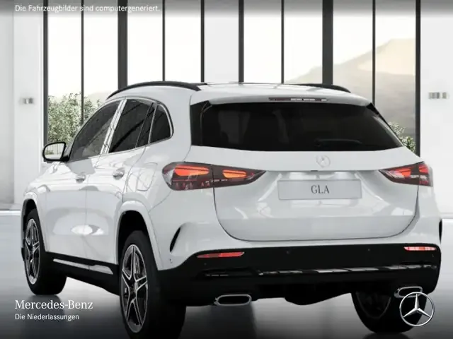 Mercedes-Benz GLA 200