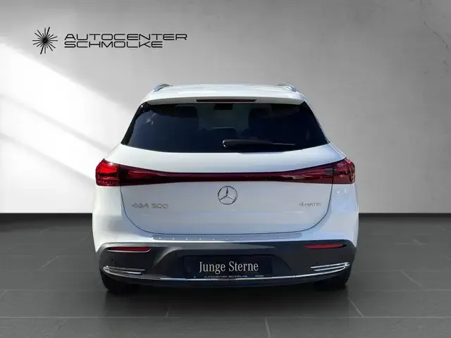 Mercedes-Benz EQA 300