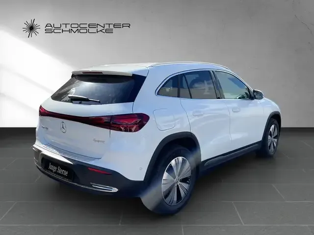 Mercedes-Benz EQA 300
