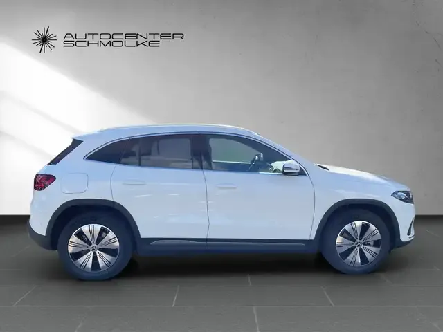 Mercedes-Benz EQA 300