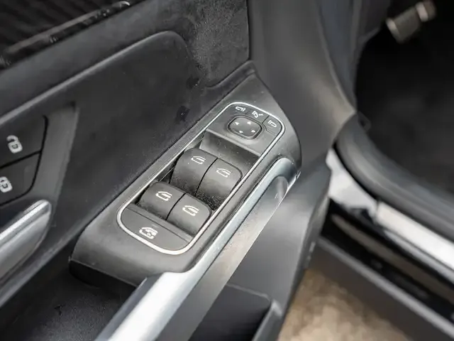 Mercedes-Benz GLB 250